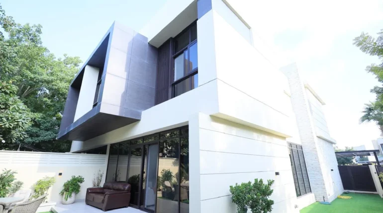 Complete villa renovation in Damac Hills, dubai